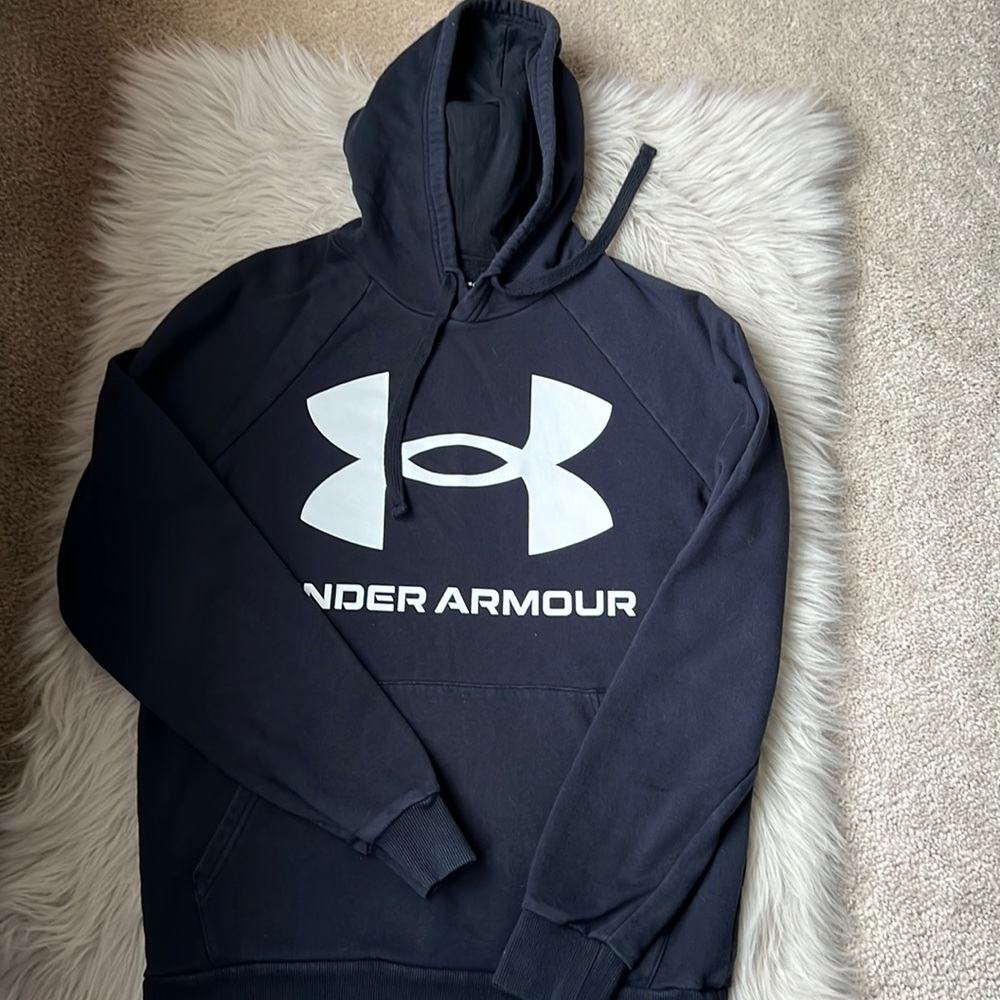 Under Armour, men’s size small black hoodie, sweatshirt